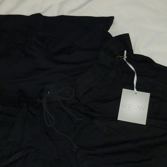 🤱🏼🤱🏿🤱🏻 Black maternity shorts - a:glow 2X - Picture 3 of 8